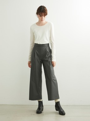 Fake leather wide pant 詳細画像