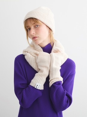 Holiday cashmere snood 詳細画像