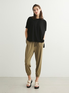 Playful outfit joger pant 詳細画像