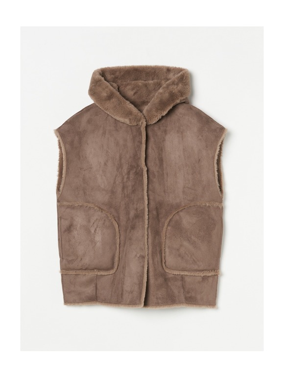 Double face fake fur hooded vest