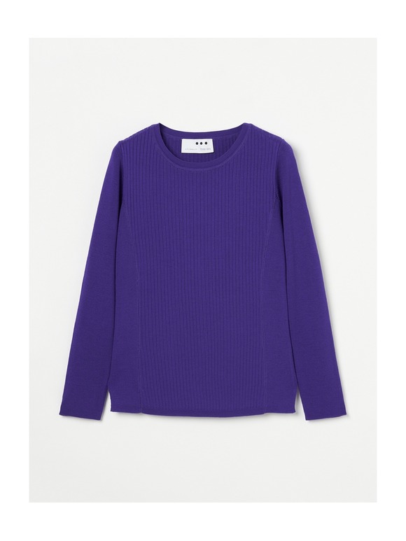 Wool outfit tee-knit crew neck