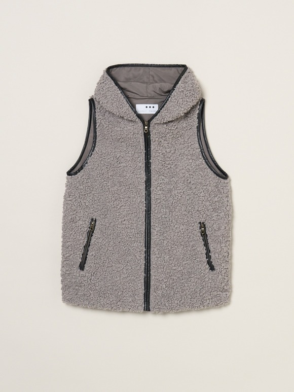 Poodle boa hoody vest