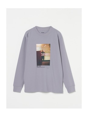 Graphic l/s crew neck tee 詳細画像