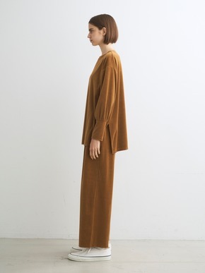 Compact velour pants 詳細画像