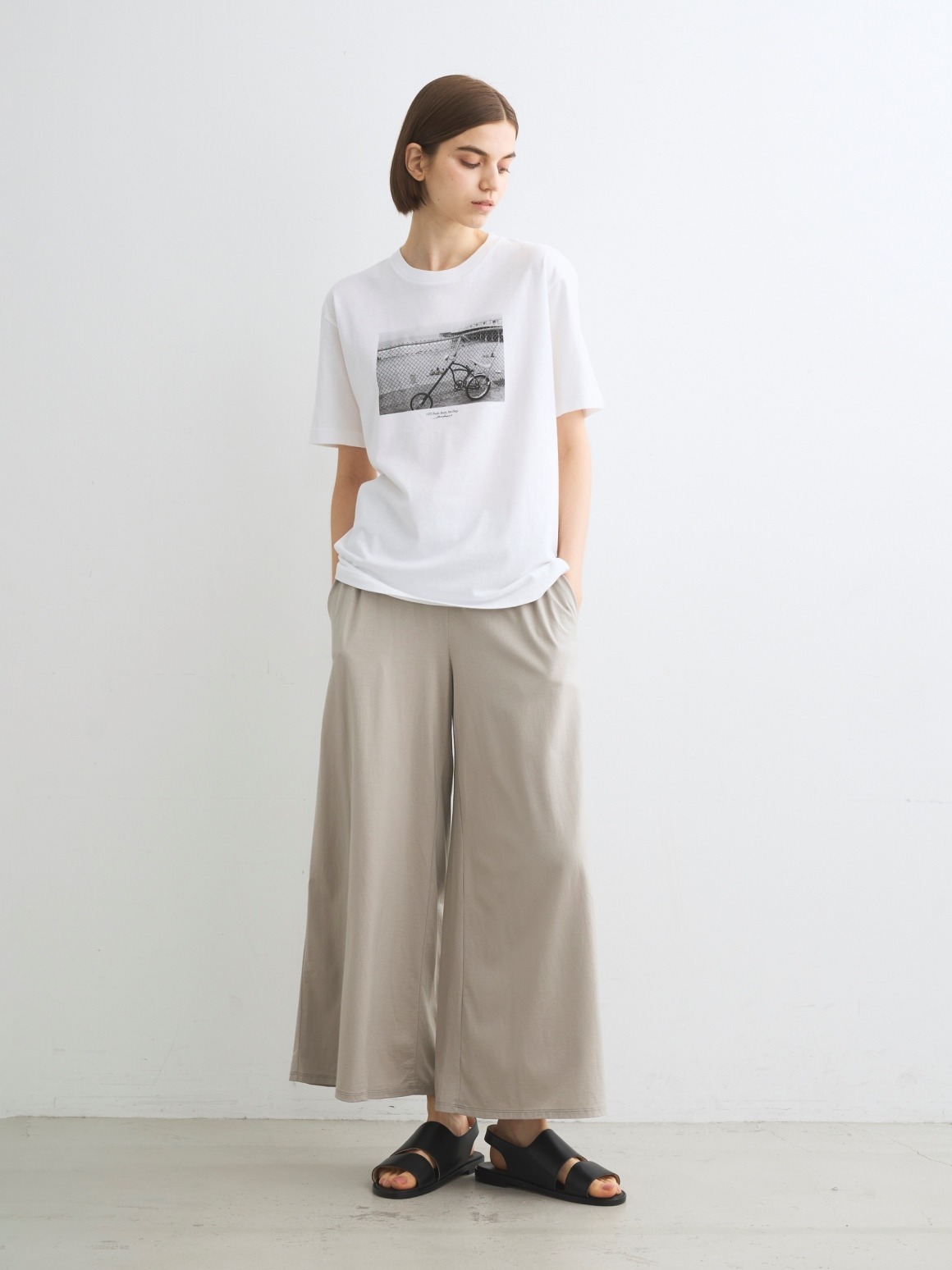 Graphic tee unisex s/s photo tee｜スリードッツ オフィシャル