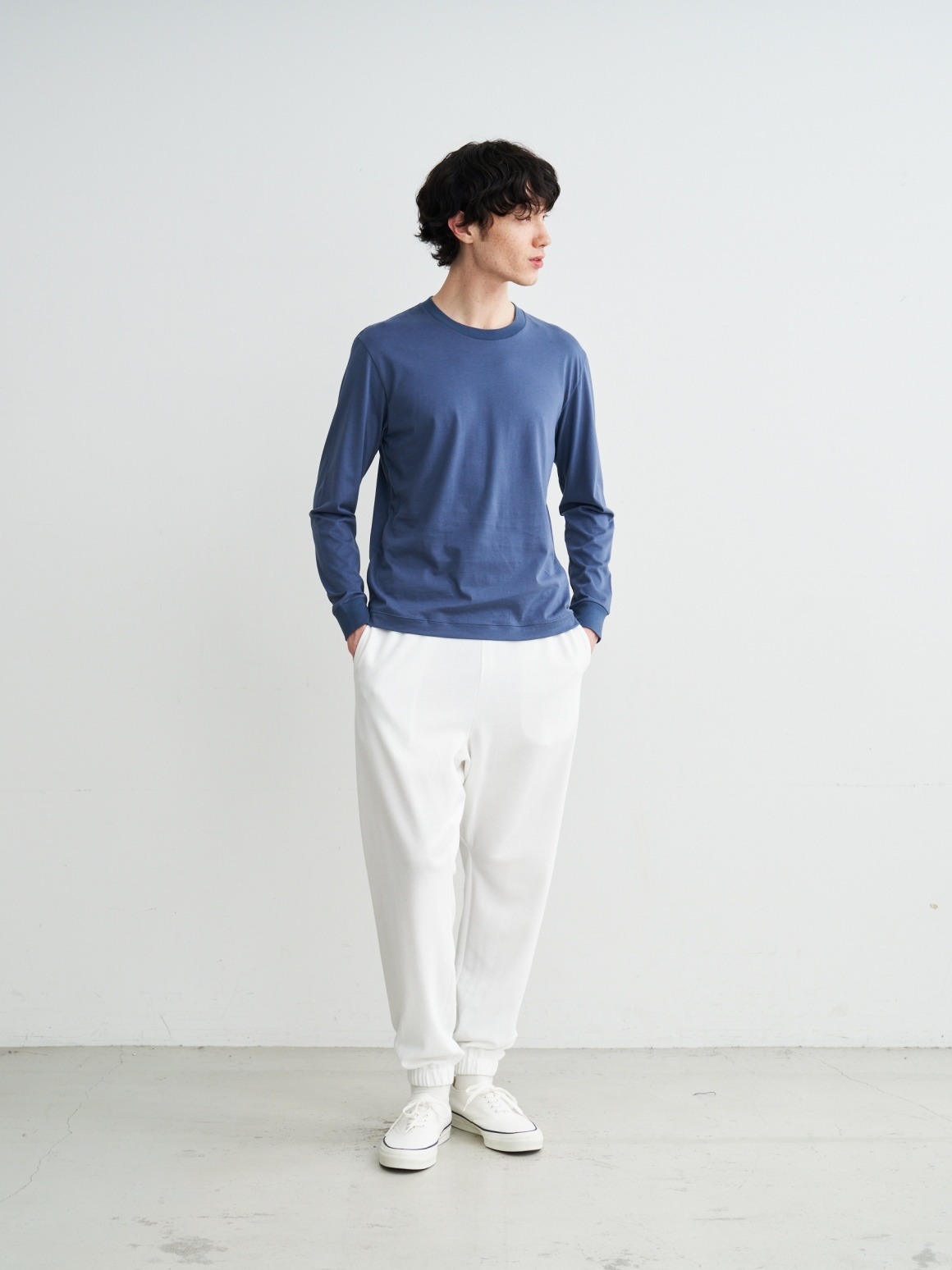 Men's new sanded jersey crew neck｜スリードッツ オフィシャル