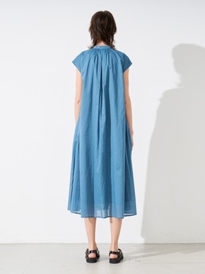 Cotton loan tuck dress 詳細画像