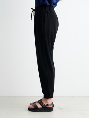 Playful outfit joger pant 詳細画像