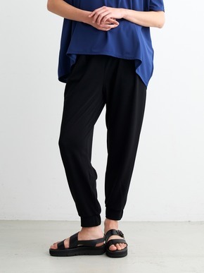 Playful outfit joger pant 詳細画像