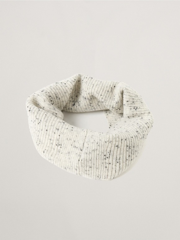 Holiday cashmere collar snood