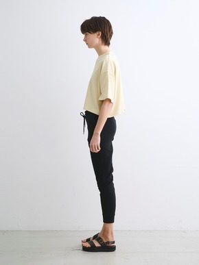 Yogi cropped tee by Plax 詳細画像