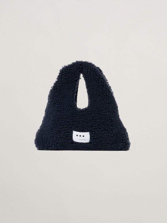 ecopel boa triangle bag