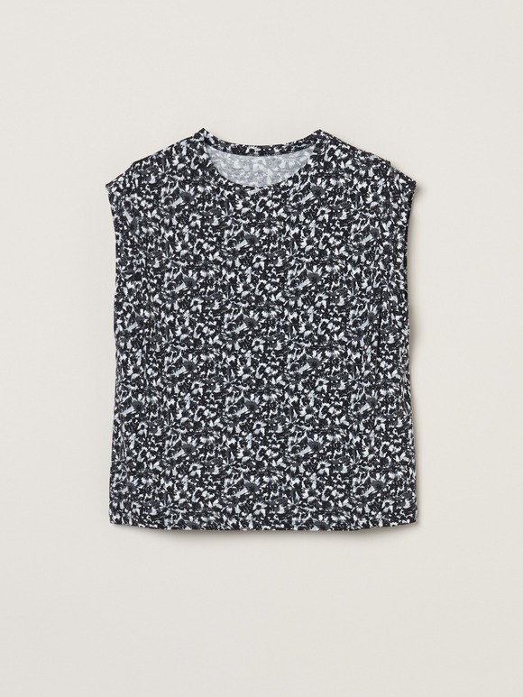 Travel line sleeveless top