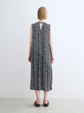 Travel line dress 詳細画像