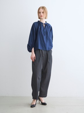 Dry twill curvy pants 詳細画像