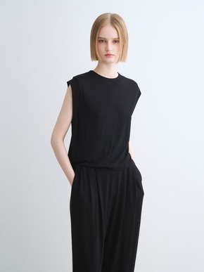 Travel line sleeveless top 詳細画像
