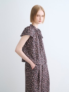Silky twill tops 詳細画像