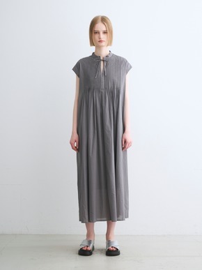 Cotton loan tuck dress 詳細画像
