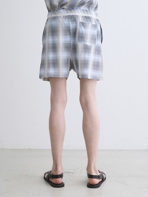 Men's shadow check print short pants 詳細画像