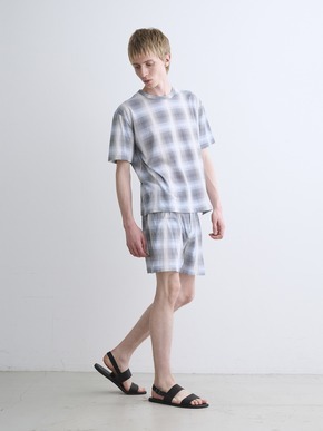 Men's shadow check print short pants 詳細画像