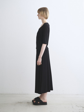 Travel line fold over skirt 詳細画像