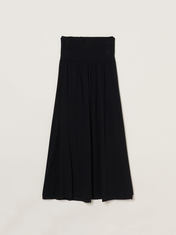 Travel line fold over skirt