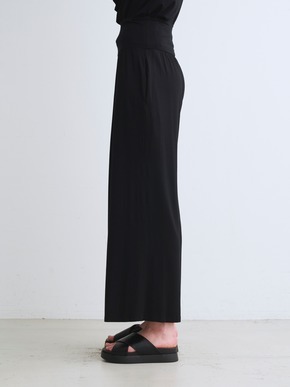 Travel line fold over pants 詳細画像