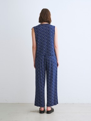 Travel line fold over pants 詳細画像