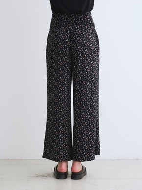 Travel line fold over pants 詳細画像