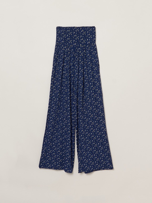 Travel line fold over pants