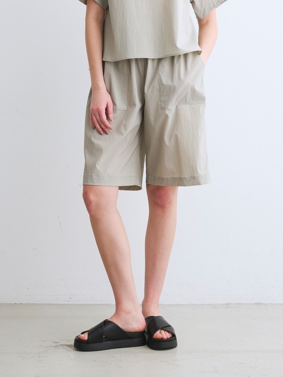 Seaside line shorts
