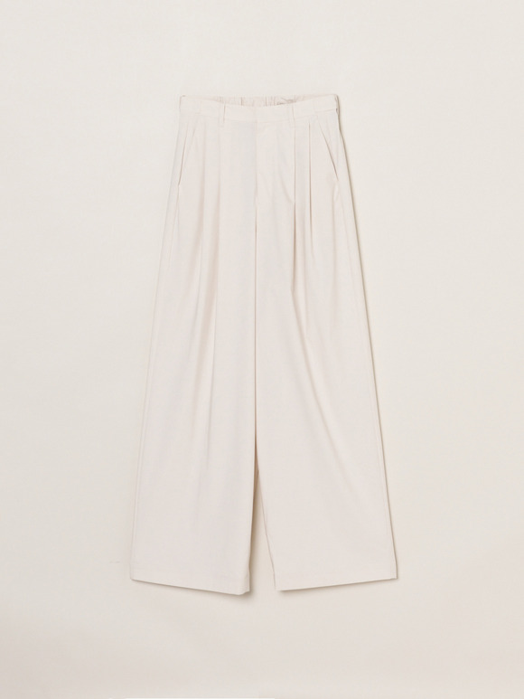 Stretch typewriter tuckwidepants