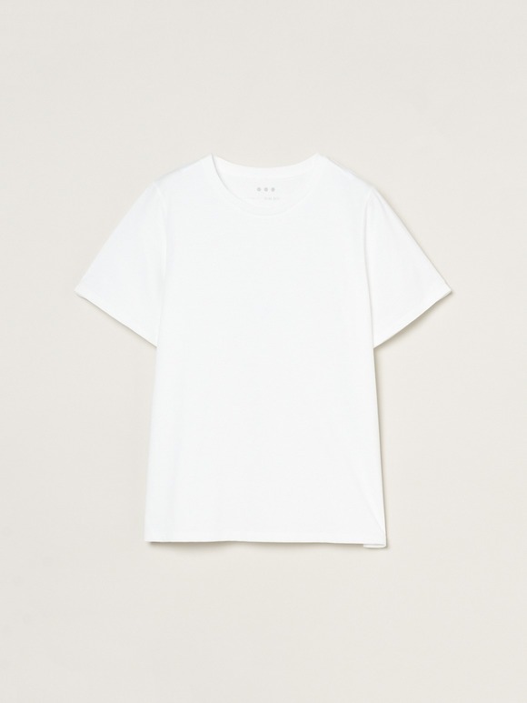 Powdery cotton basic tee