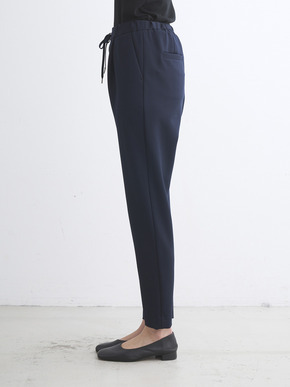 Heavy ponti taperd pants 詳細画像