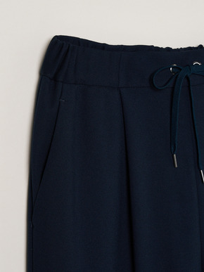 Heavy ponti taperd pants 詳細画像