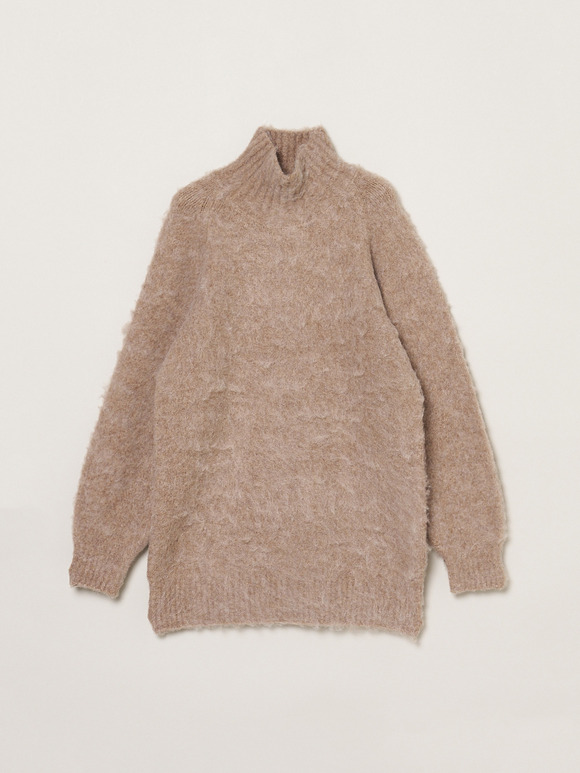 Cloudy shaggy tunic sweater