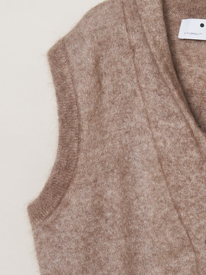 Brushed mohair gillet 詳細画像