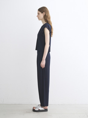 Travel line ruffle sleeve top 詳細画像