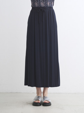 Travel line long skirt 詳細画像