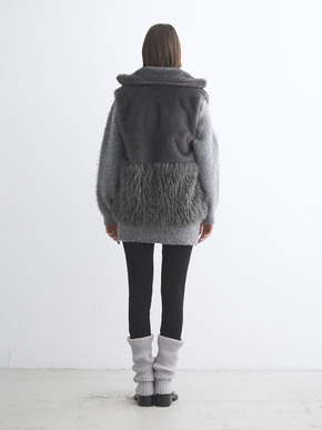 Wavy fur panel vest 詳細画像