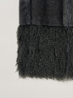 Wavy fur panel vest 詳細画像