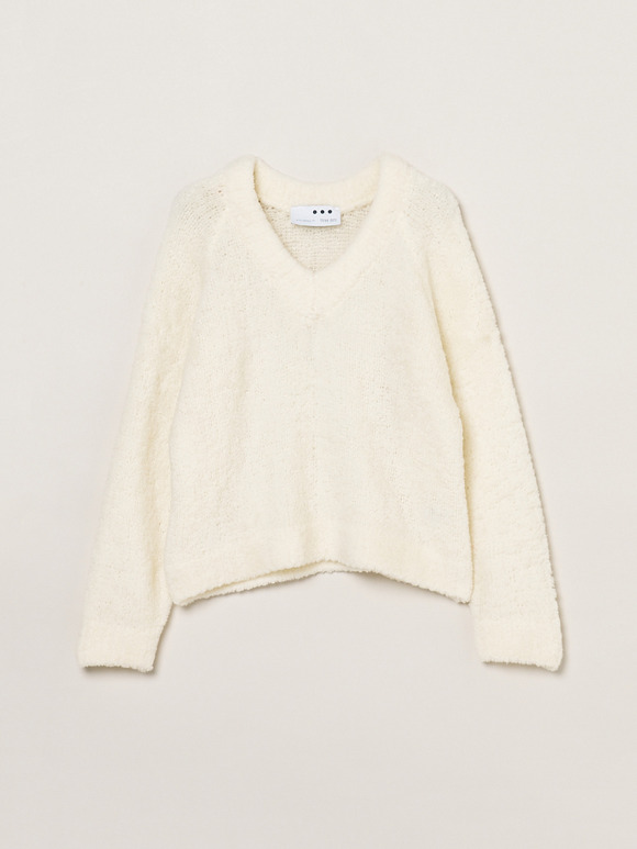 Puffy wool v-neck tops