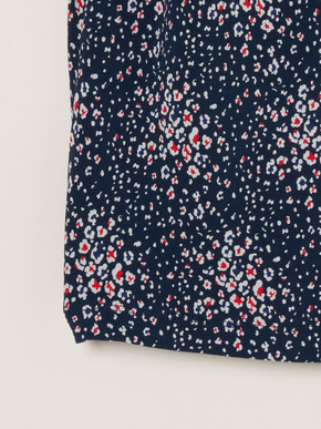 Travel line ruffle sleeve top 詳細画像