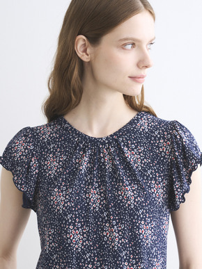 Travel line ruffle sleeve top 詳細画像
