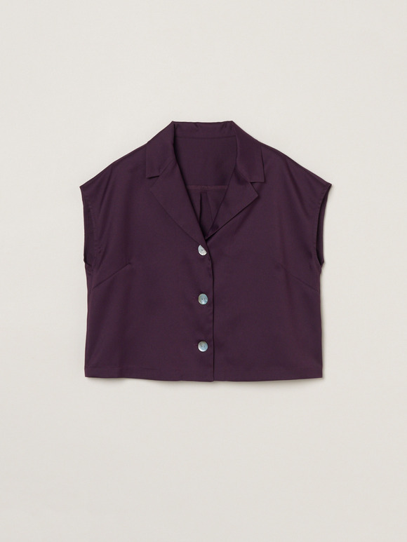 Glossy twill tops