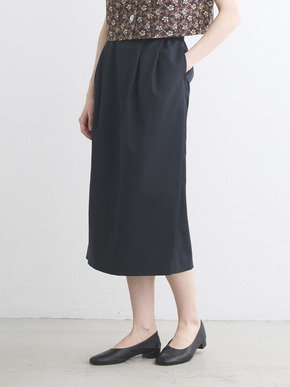 Glossy twill skirt 詳細画像