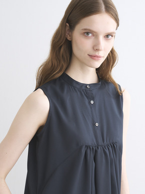 Glossy twill dress 詳細画像