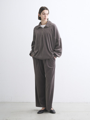Compact velour half zip top 詳細画像
