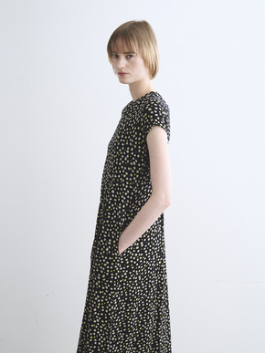 Travel line dress 詳細画像