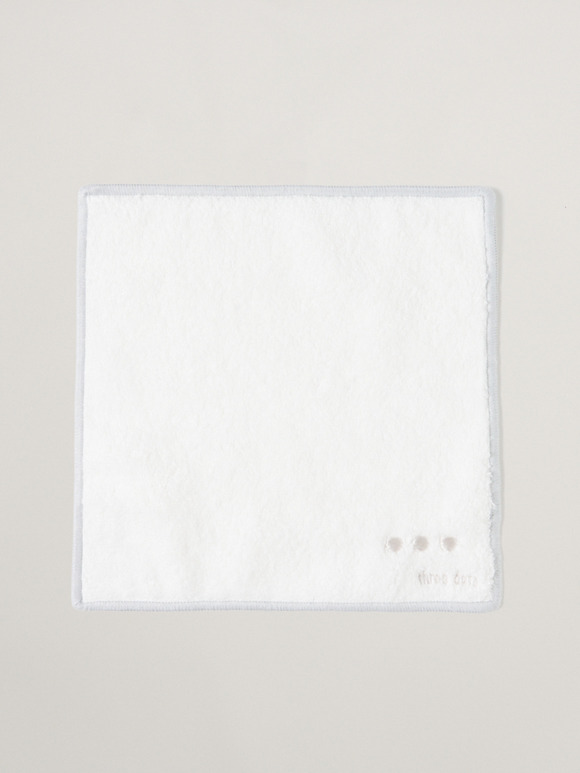 Smile pile hand towel